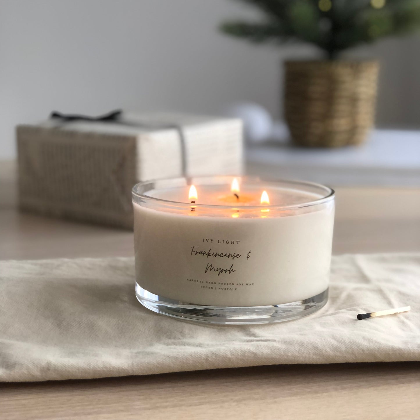 Frankincense & Myrrh, Large Candle